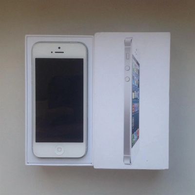 Лот: 3244980. Фото: 1. iPhone 5 32GB White/Айфон 5 32... Смартфоны