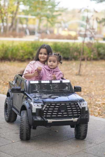Лот: 24417690. Фото: 1. Детский электромобиль Toyota Tundra... Детские электромобили