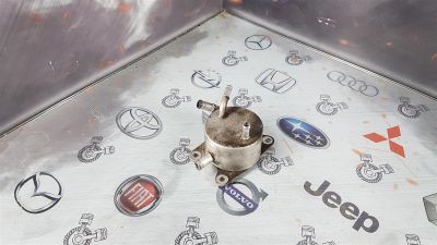 Лот: 23590174. Фото: 1. Радиатор масляный Toyota RAV-4... Двигатель и элементы двигателя