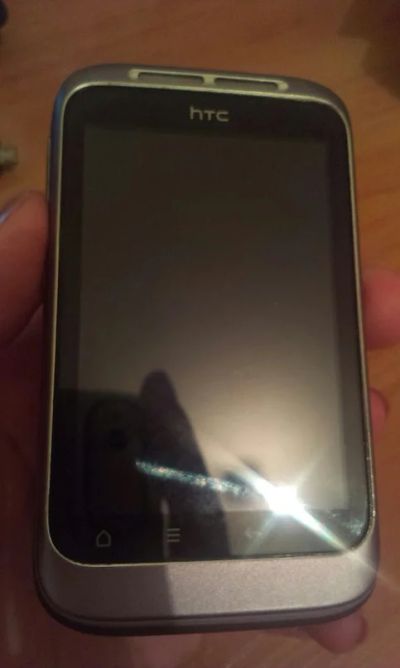 Лот: 5923440. Фото: 1. HTC wildfire S немного б/у. Смартфоны