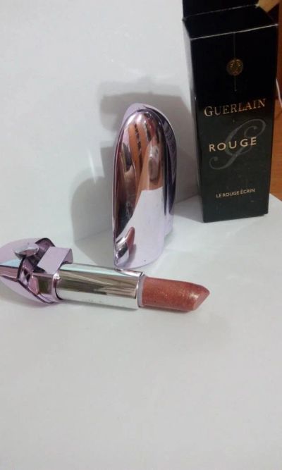 Лот: 8055586. Фото: 1. Помада Guerlain т 24с зеркалом... Макияж