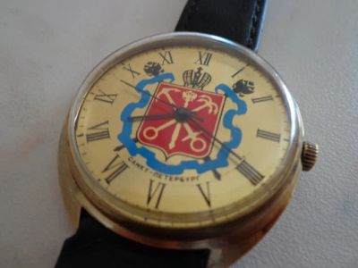Лот: 11512868. Фото: 1. Наручные часы Ракета с гербом... Оригинальные наручные часы
