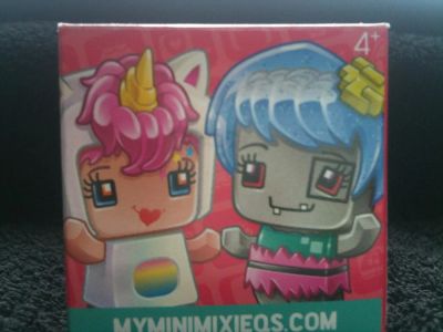 Лот: 8908289. Фото: 1. Мои Мини Миксики. Mattel My Mini... Куклы и аксессуары