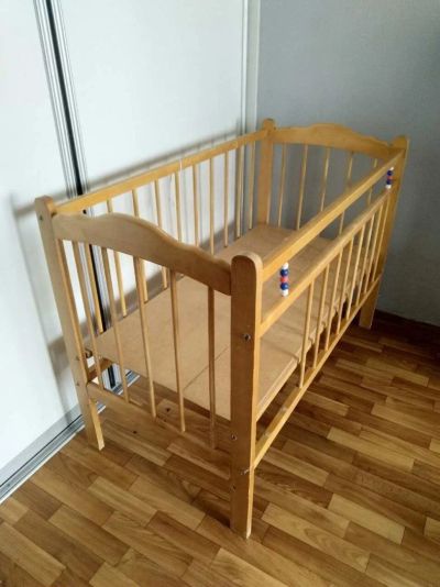 Лот: 9628403. Фото: 1. кровать и матрас с бортиками. Детские кровати и кроватки