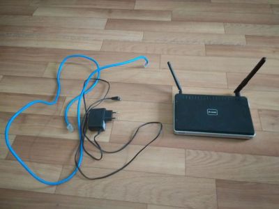 Лот: 14937979. Фото: 1. Wi-Fi маршрутизатор D-Link DIR-615. Маршрутизаторы (роутеры)