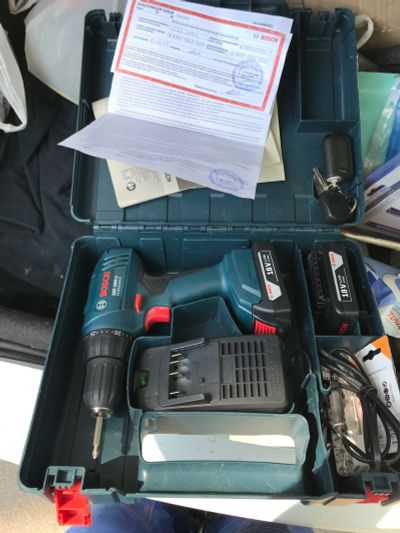 Лот: 11731496. Фото: 1. Дрель-шуруповерт BOSCH GSR 1800-LI... Электроинструмент