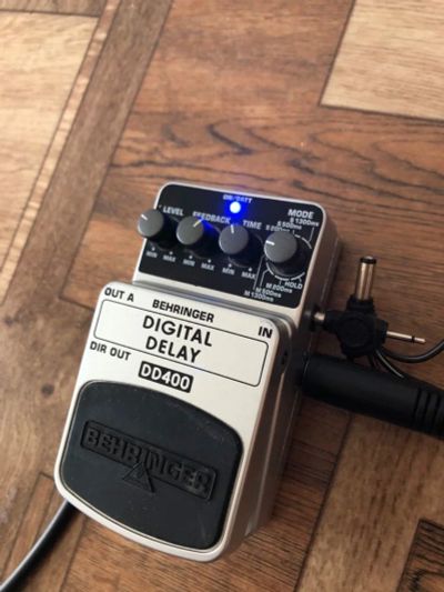 Лот: 18061449. Фото: 1. Behringer DD400 delay. Гитарные эффекты и комбоусилители