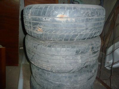 Лот: 4904629. Фото: 1. dunlop 205/60 R16. Шины