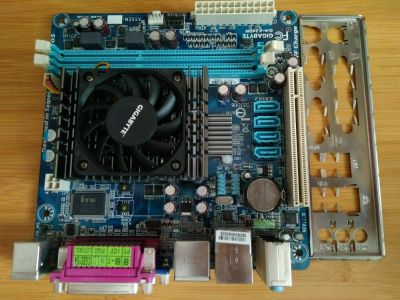 Лот: 11683596. Фото: 1. Материнская плата Mini-ITX с процессором... Материнские платы
