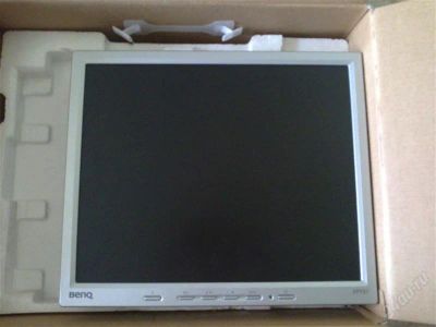Лот: 2166000. Фото: 1. Монитор неисправный BENQ FP731. ЖК-мониторы