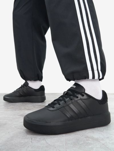 Лот: 22688357. Фото: 1. Кеды женские adidas Court Platform... Другое (одежда, обувь, галантерея)