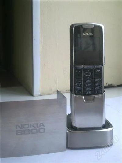 Лот: 2506790. Фото: 1. Nokia 8800. Кнопочные мобильные телефоны