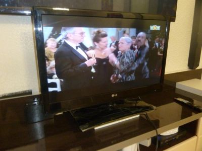 Лот: 4955308. Фото: 1. LED Телевизор 32" LG32LV3400. Телевизоры