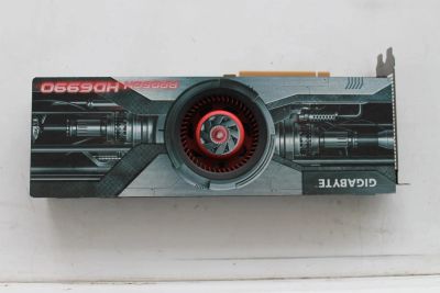 Лот: 4765423. Фото: 1. AMD radeon HD6990 видеокарта бeзумно... Видеокарты
