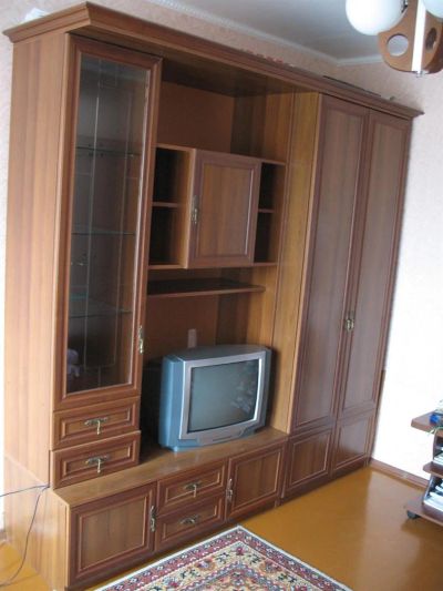 Лот: 3105921. Фото: 1. Шкаф в хорошем состоянии. Шкафы, шкафы-купе