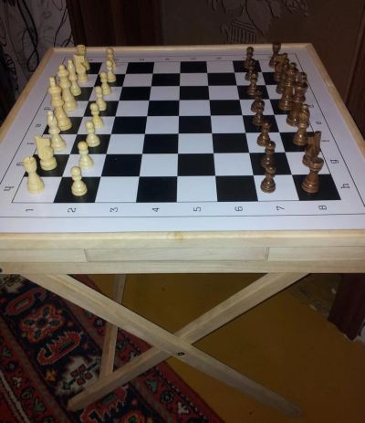 Лот: 6447579. Фото: 1. Шахматы со столом. Шахматы, шашки, нарды