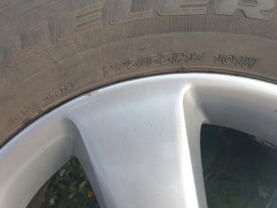 Лот: 16030439. Фото: 1. Bridgestone 225/65/R17 комплект... Шины