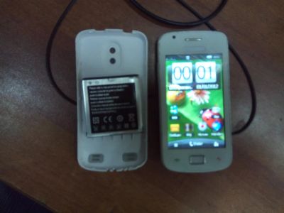 Лот: 8171497. Фото: 1. №416 . Телефон Samsung T5 Китай... Кнопочные мобильные телефоны