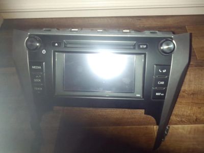 Лот: 7998132. Фото: 1. Штатная магнитола Toyota Camry... Автомагнитолы