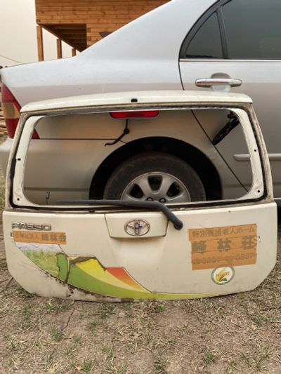 Лот: 19009882. Фото: 1. 5-я дверь багажника Toyota Passo. Кузов