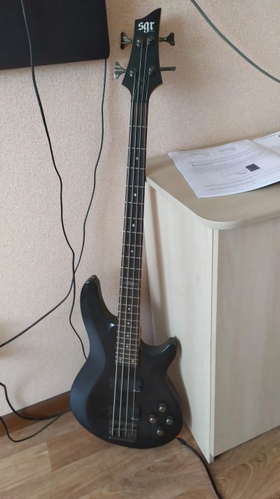 Лот: 14479650. Фото: 1. Бас гитара Schecter SGR C-4. Гитары