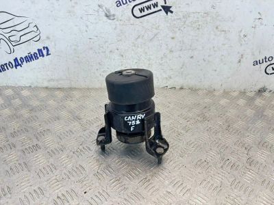 Лот: 25628788. Фото: 1. подушка двигателя Toyota Camry... Двигатель и элементы двигателя