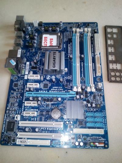 Лот: 11401744. Фото: 1. Gigabyte GA-EP43T-S3L. Материнские платы