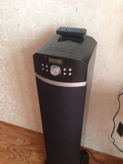 Лот: 2629900. Фото: 1. Акустика lenco ipt-2 90w. Активные акустические системы