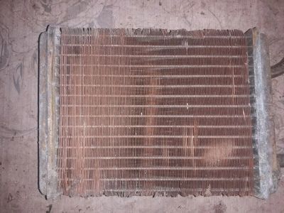 Лот: 25899722. Фото: 1. Радиатор медь. Двигатель и элементы двигателя