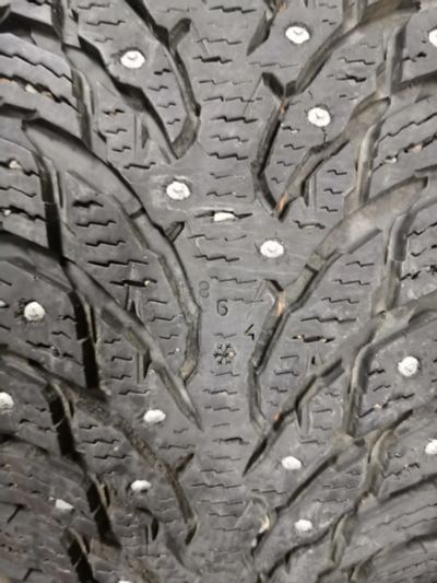 Лот: 18087157. Фото: 1. Nokian hakkapelita 9 шипы 235... Шины