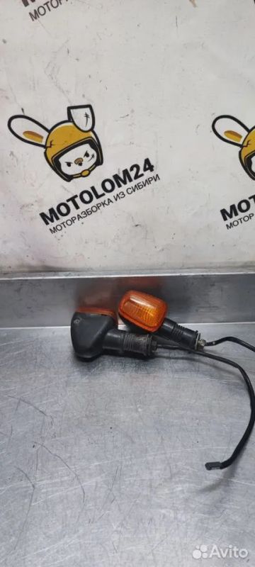 Лот: 22463377. Фото: 1. Поворотники Suzuki gsx 600 750... Запчасти