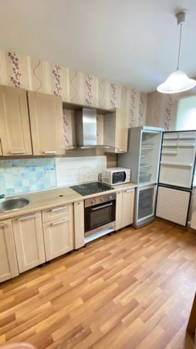 Лот: 20620252. Фото: 1. Красноярск Октябрьский Корнеева... Квартиры, студии