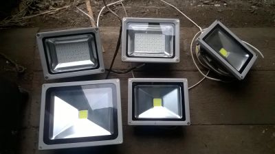 Лот: 8300930. Фото: 1. прожектора светодиодные 15w и... Другое освещение