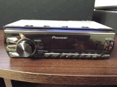 Лот: 6259808. Фото: 1. Автомагнитола Pioneer 170 UI. Автомагнитолы
