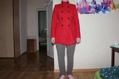 Лот: 6430823. Фото: 1. Пальто демисезонное. Верхняя одежда