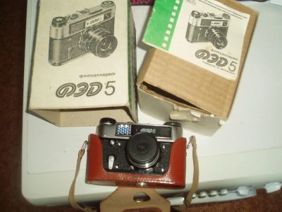Лот: 5153012. Фото: 1. фотоаппарат фэд 5. Плёночные дальномерные, шкальные