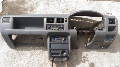Лот: 13684823. Фото: 1. Торпедо, панель приборов Mazda... Салон