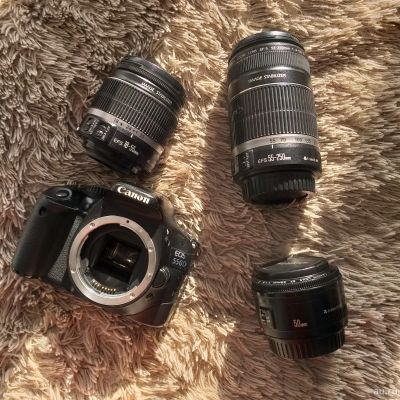 Лот: 14703391. Фото: 1. Фотоаппарат Canon EOS 550D + объективы. Цифровые зеркальные