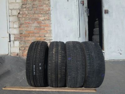 Лот: 14752134. Фото: 1. #322 215/45 R17 Bridgestone Blizzak... Шины