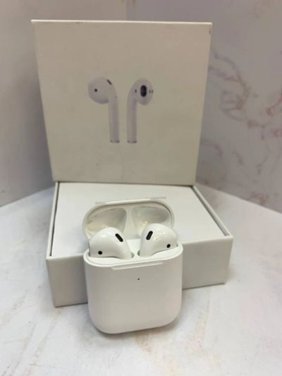 Лот: 18418453. Фото: 1. Apple AirPods 2 Беспроводные наушники... Наушники, гарнитуры