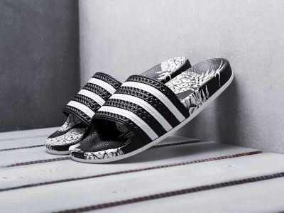 Лот: 13886299. Фото: 1. Сланцы Adidas (15395). Кеды, кроссовки, слипоны