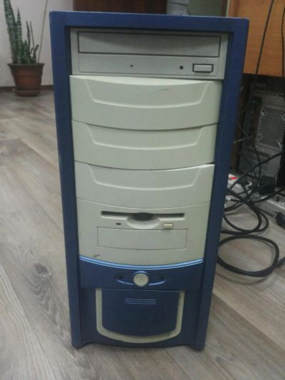 Лот: 6811525. Фото: 1. Системный блок Athlon XP 1250. Компьютеры в сборе