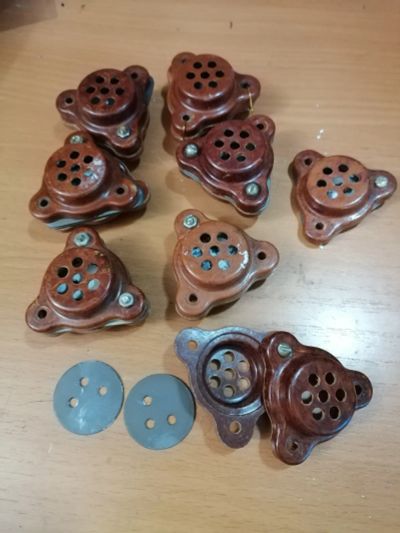 Лот: 25744026. Фото: 1. Крепление транзисторов с изоляторами... Транзисторы