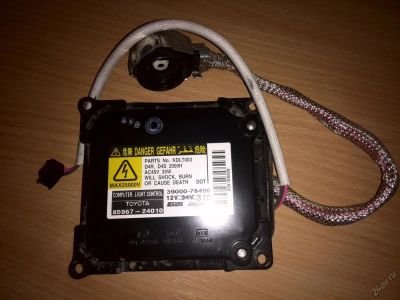 Лот: 5706839. Фото: 1. Блок розжига Toyota Prius NHW20... Оптика и освещение
