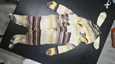 Лот: 8749036. Фото: 1. Комбенизон зайчик. Костюмы, пиджаки, комбинезоны