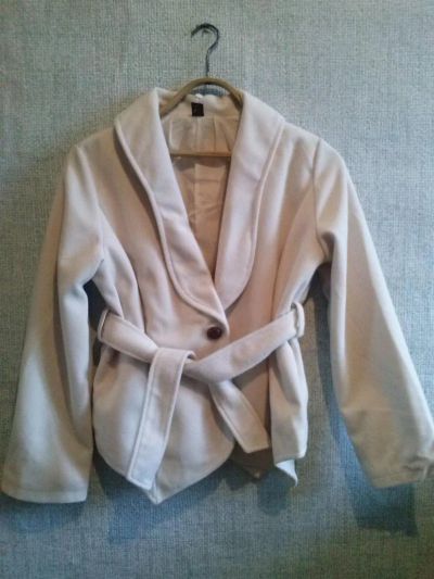 Лот: 3192505. Фото: 1. пальто новое. Верхняя одежда