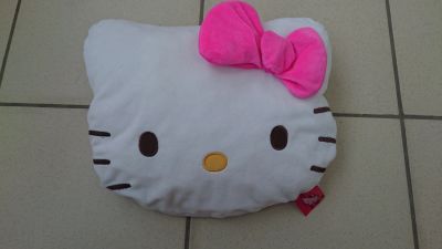 Лот: 12635048. Фото: 1. Подушка Hello Kitty. Постельные принадлежности