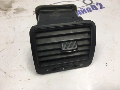 Лот: 21716616. Фото: 1. дефлектор отопителя Volkswagen... Двигатель и элементы двигателя