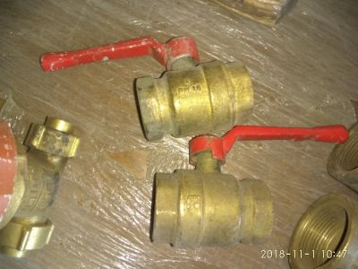 Лот: 12570365. Фото: 1. Кран шаровый 11б27п ду25 2шт. Запорная и предохранительная арматура
