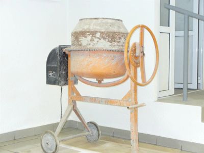 Лот: 3843012. Фото: 1. Бетономешалка ECM 125 Prorab. Электроинструмент